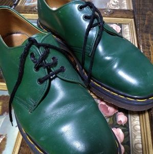 Made in England Dr. Marten Oxfords